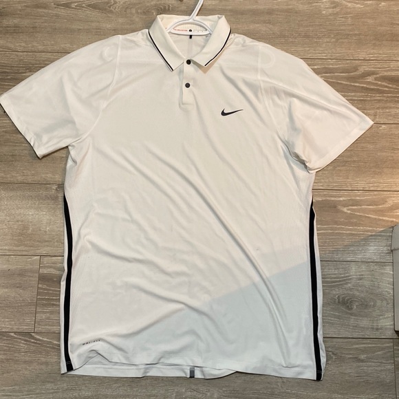 Nike Tiger Woods golf T-shirt Large